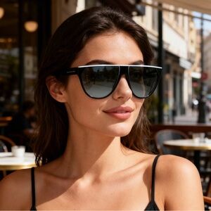 Voctoria beckham Sunglasses